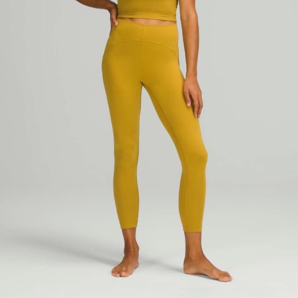 Lululemon Instill High-Rise Tight 25"
Auric Gold